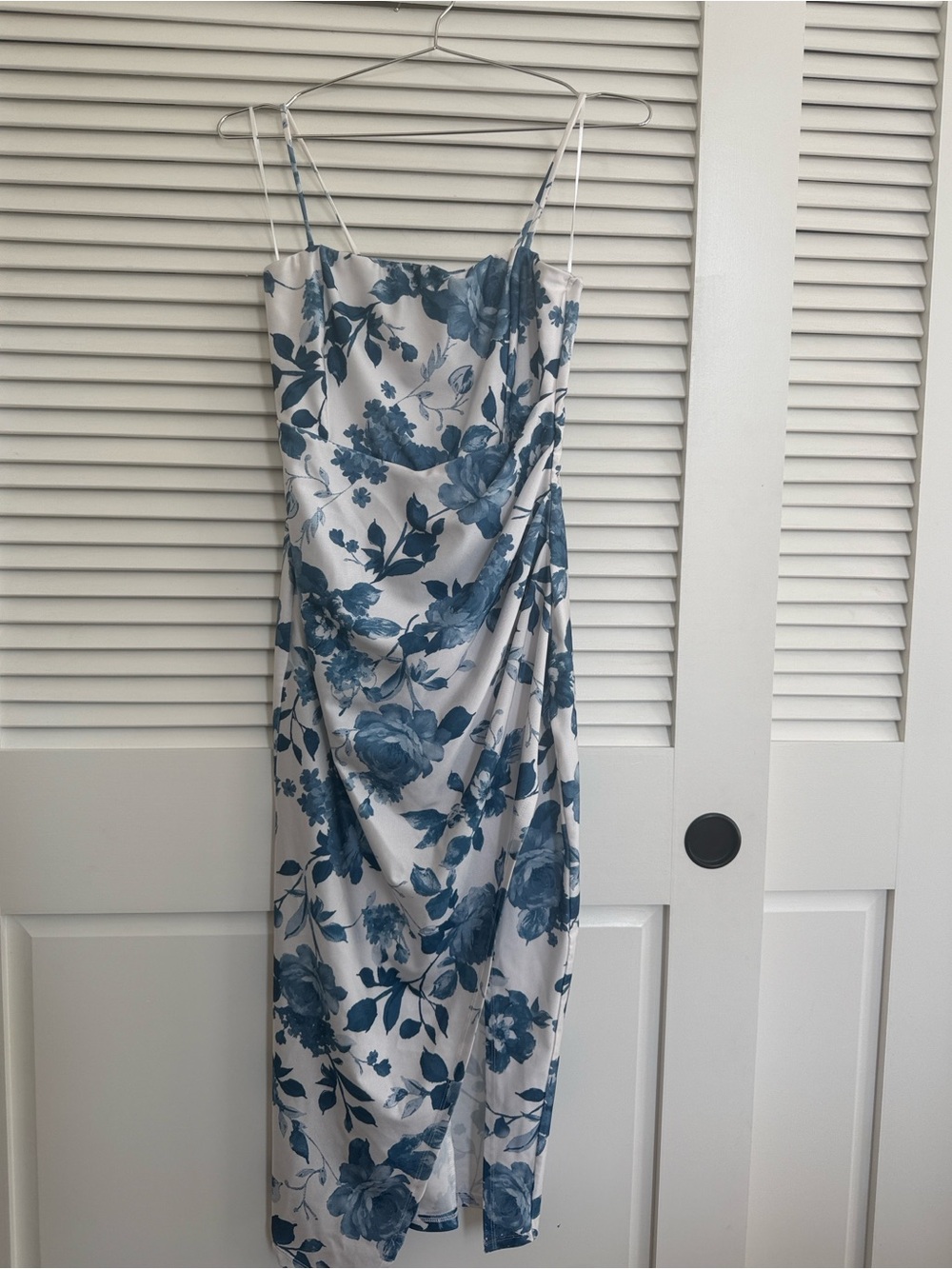 Windsor Blue Floral Dress – Size M